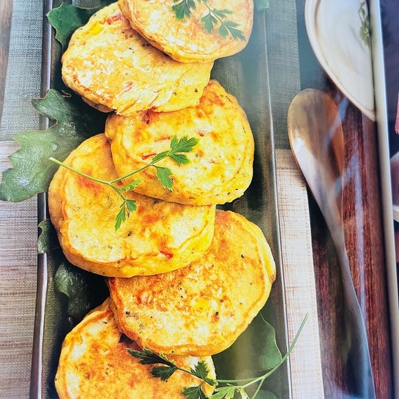 Simply Delicious: 245 No-Fuss Recipes Cook Book - Picture 6 of 9